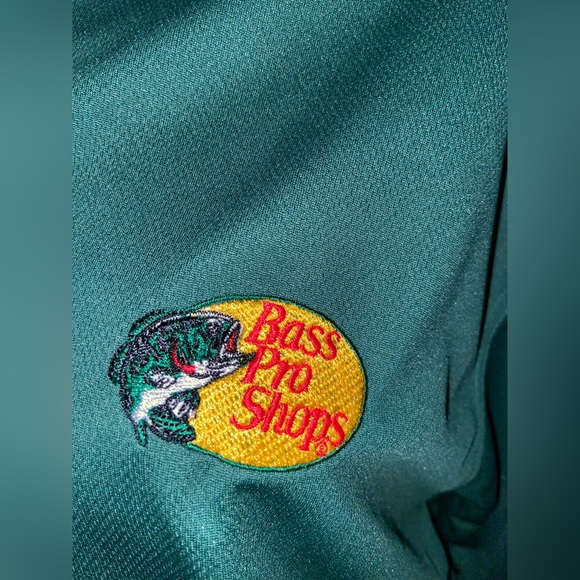 Bass Pro Shops Men’s or Women’s Large - green Polo Shirt. NEW in package. - Picture 2 of 4